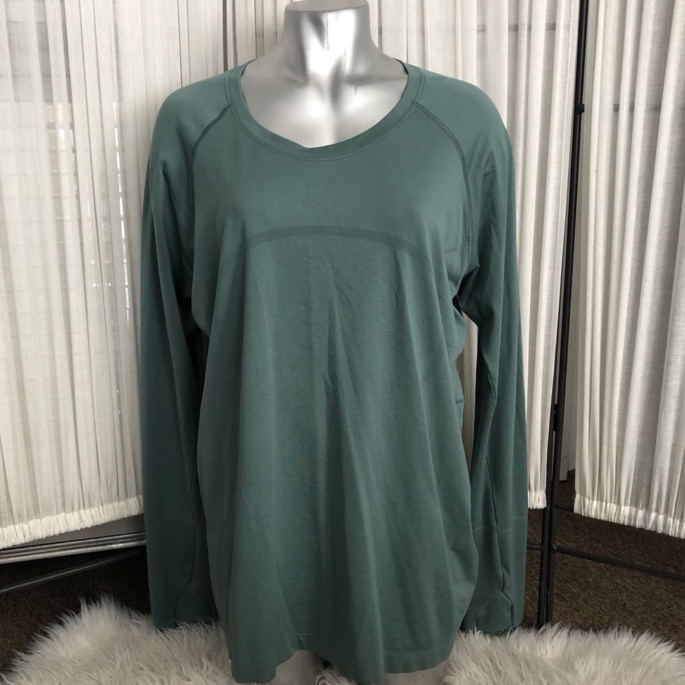 Lululemon swiftly tech long sleeve 2.0